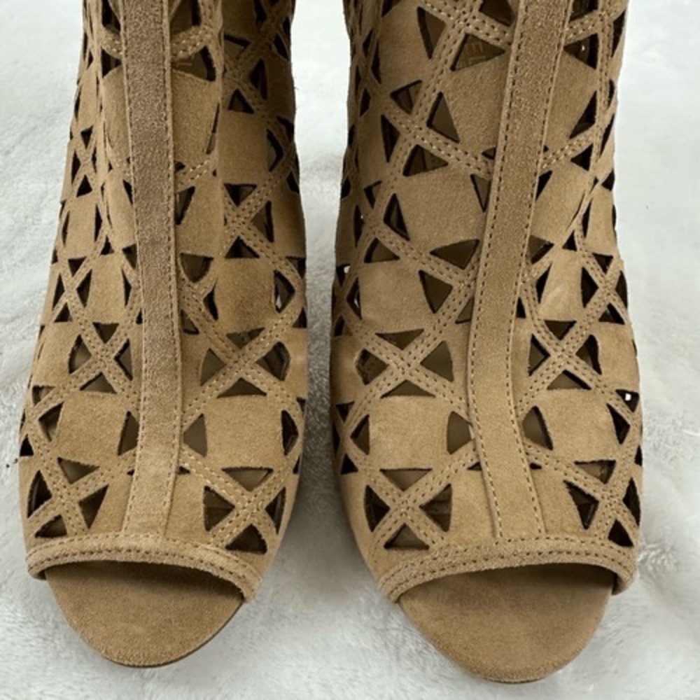 Michael Kors Womens 7.5 Tan Suede Laser Cut Peep Toe Stiletto Ankle Boots - Picture 6 of 10